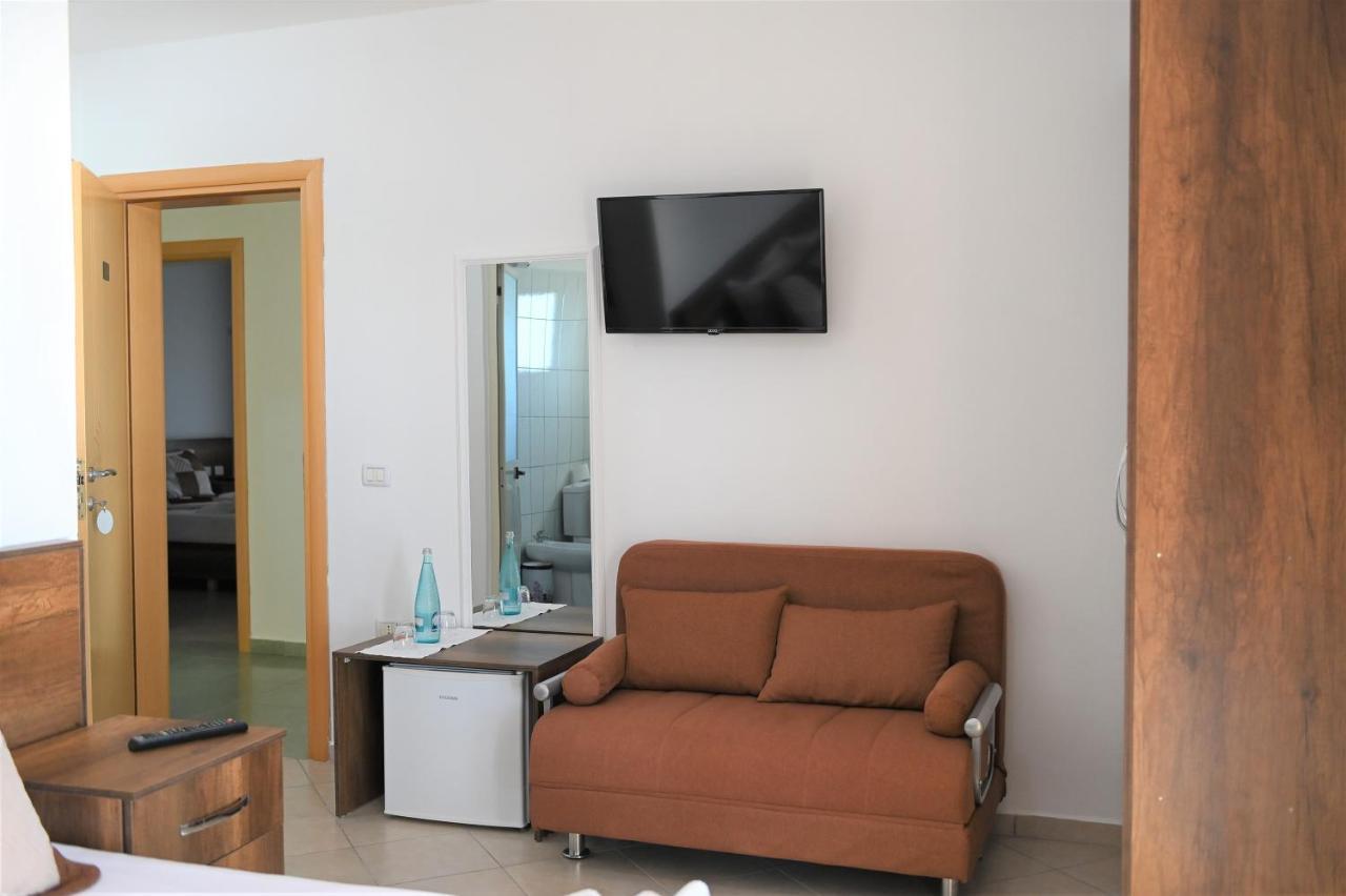 Vila Oxinn Kryemëdhej 외부 사진