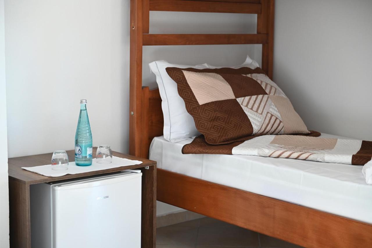 Vila Oxinn Kryemëdhej 외부 사진