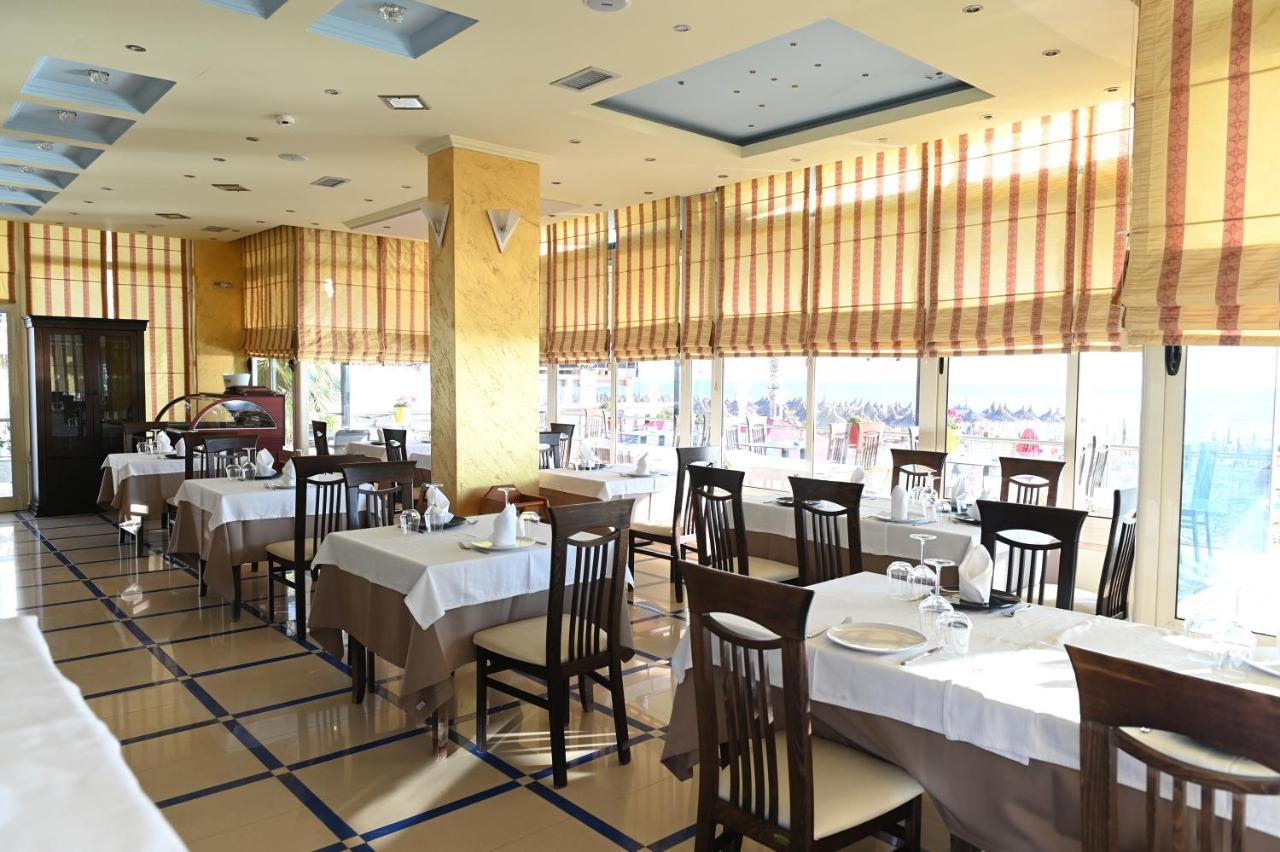 Vila Oxinn Kryemëdhej 외부 사진